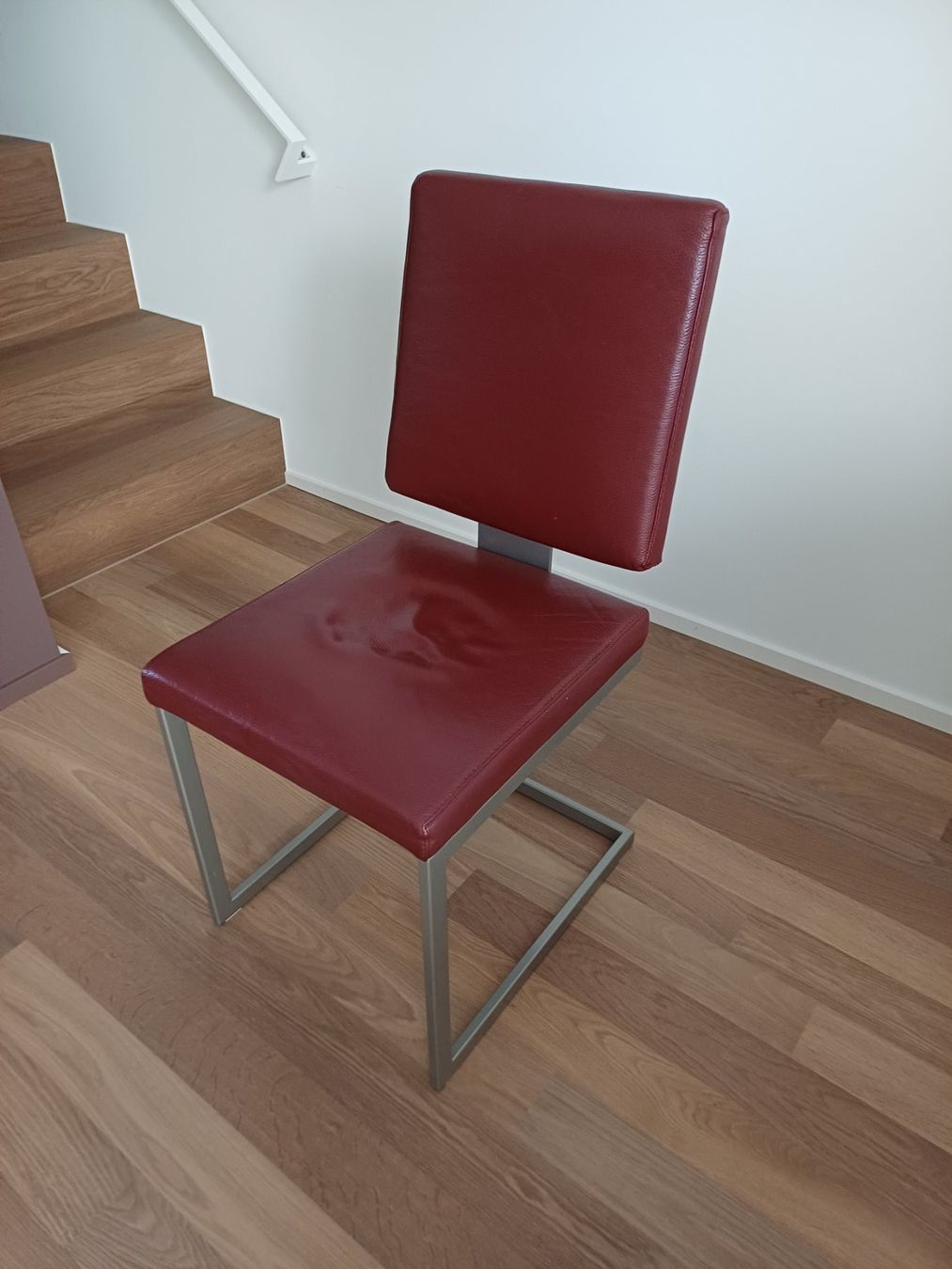 Chaises: Stühle zu verkaufen – D'occasion à Wiesendangen par jan_jd8j 1