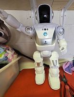 Spielzeug Roboter mit Licht & Sound interaktiv