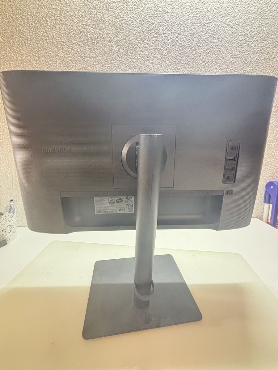 Samsung Monitore: Monitor Samsung – Gebraucht aus Oberkirch LU von bru_ld7d 2