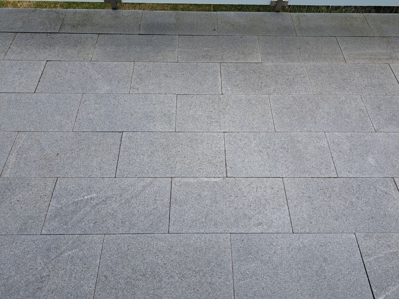 Revêtements de sol: Terassenplatten 60x30x3cm – D'occasion à Sins par mch_z7dl