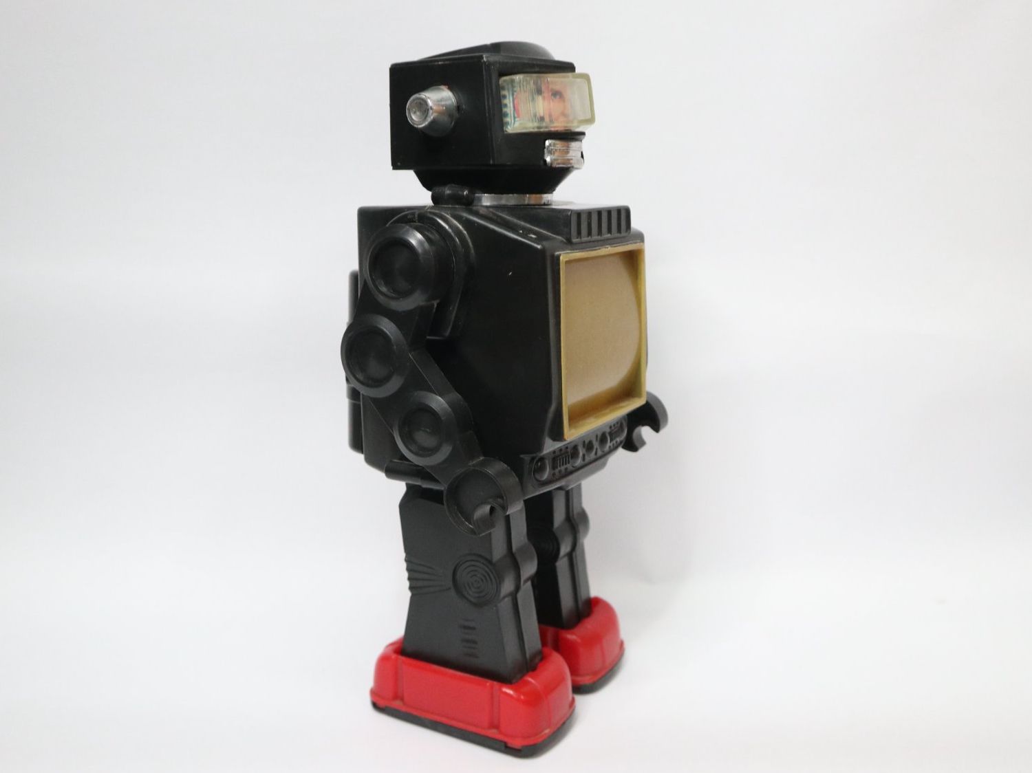 Jouets: Vintage Roboter TV Screen Robot – Défectueux à Eschenbach SG par Astalavista 2