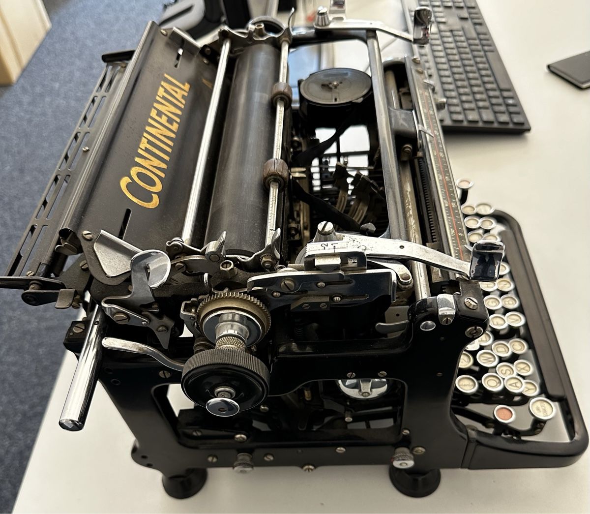 Continental Macchine da scrivere: Continental Schreibmaschine – Usato da St.Gallen venduto da jole-koki 2