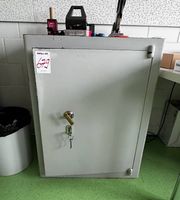 Tresor mit Schlüssel