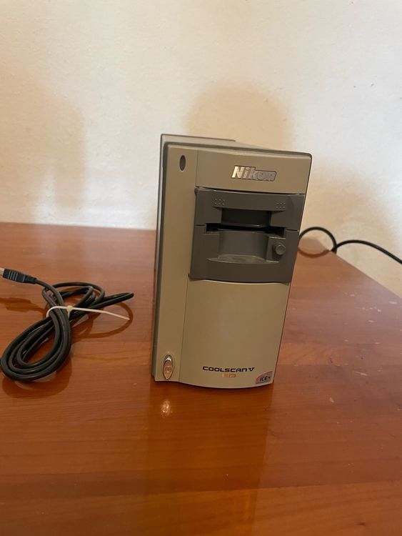 Nikon COOLSCAN V 温めれ ED ニコン クールスキャン