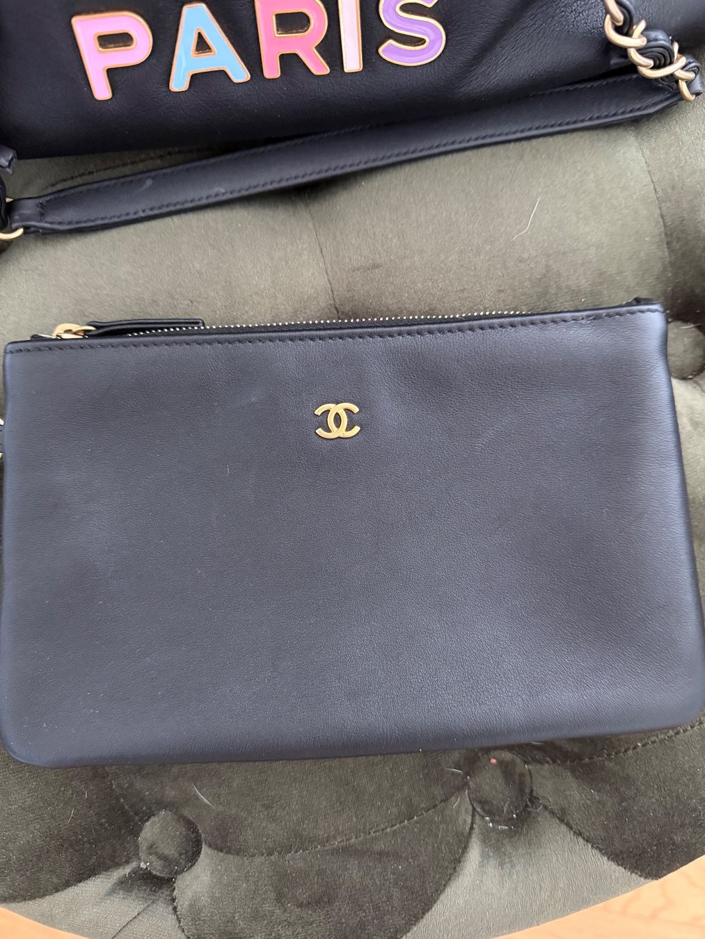 Chanel Sacs femmes: Chanel Deauville Medium NP 6470.- – D'occasion à Lutzenberg par Schatzkiste88 4