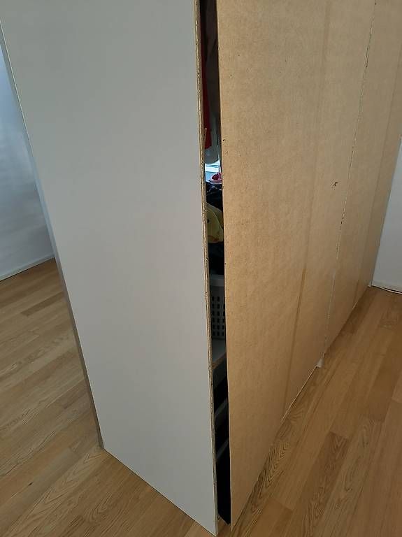 Schränke: Kleiderschrank mit Schiebetüren – Gebraucht aus Schüpfheim von oldyrk 2