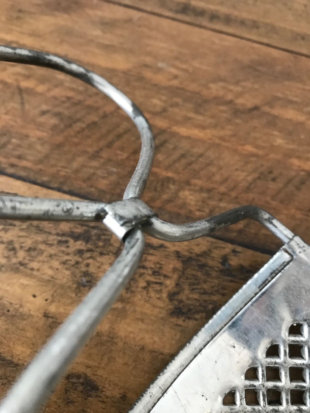 Elettrodomestici da cucina: Alte Raffel Reibe – Usato da Rapperswil SG venduto da cosiba01 3
