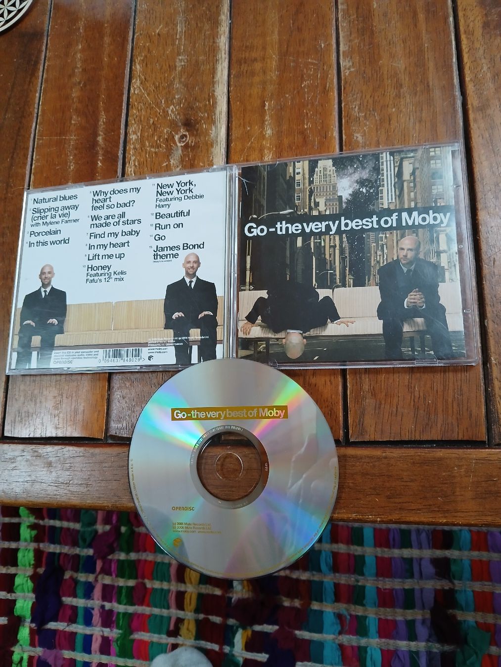 CD: moby - the very best – Usato da St-Cergue venduto da VeganWarrior