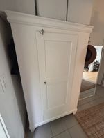 Kleiderschrank weiss gebraucht- echt Holz