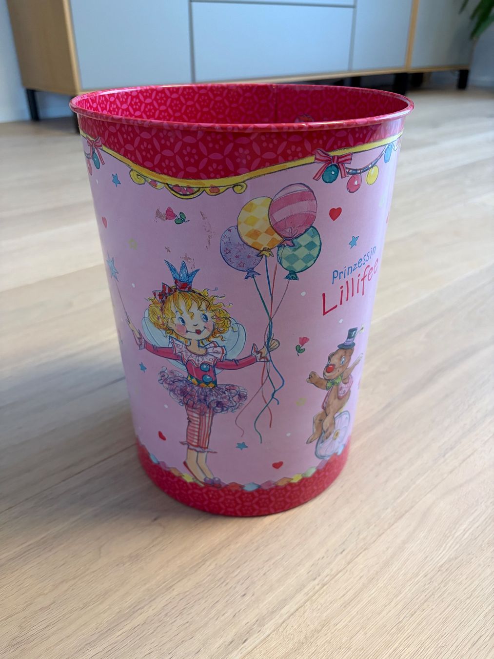 Poubelles: Prinzessin Lilifee Mülleimer rosa – D'occasion à St. Gallen par eva_6hsx