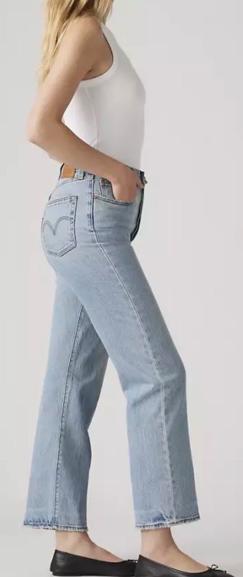 Levi's Jeans: LEVI’s ribcage straight ankle size 30 – Neuf (Voir description) à Lausanne par NYC67 7