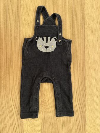 Baby Latzhose dunkelblau Grösse 56