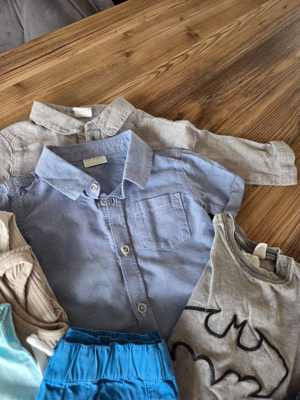 Lotti & Set di vestiti: Kleiderset Junge, Gr. 80, Sommer – Usato da Rupperswil venduto da ecko_red 1