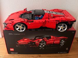 Lego Technic Ferrari Daytona SP3 42143 neuwertig