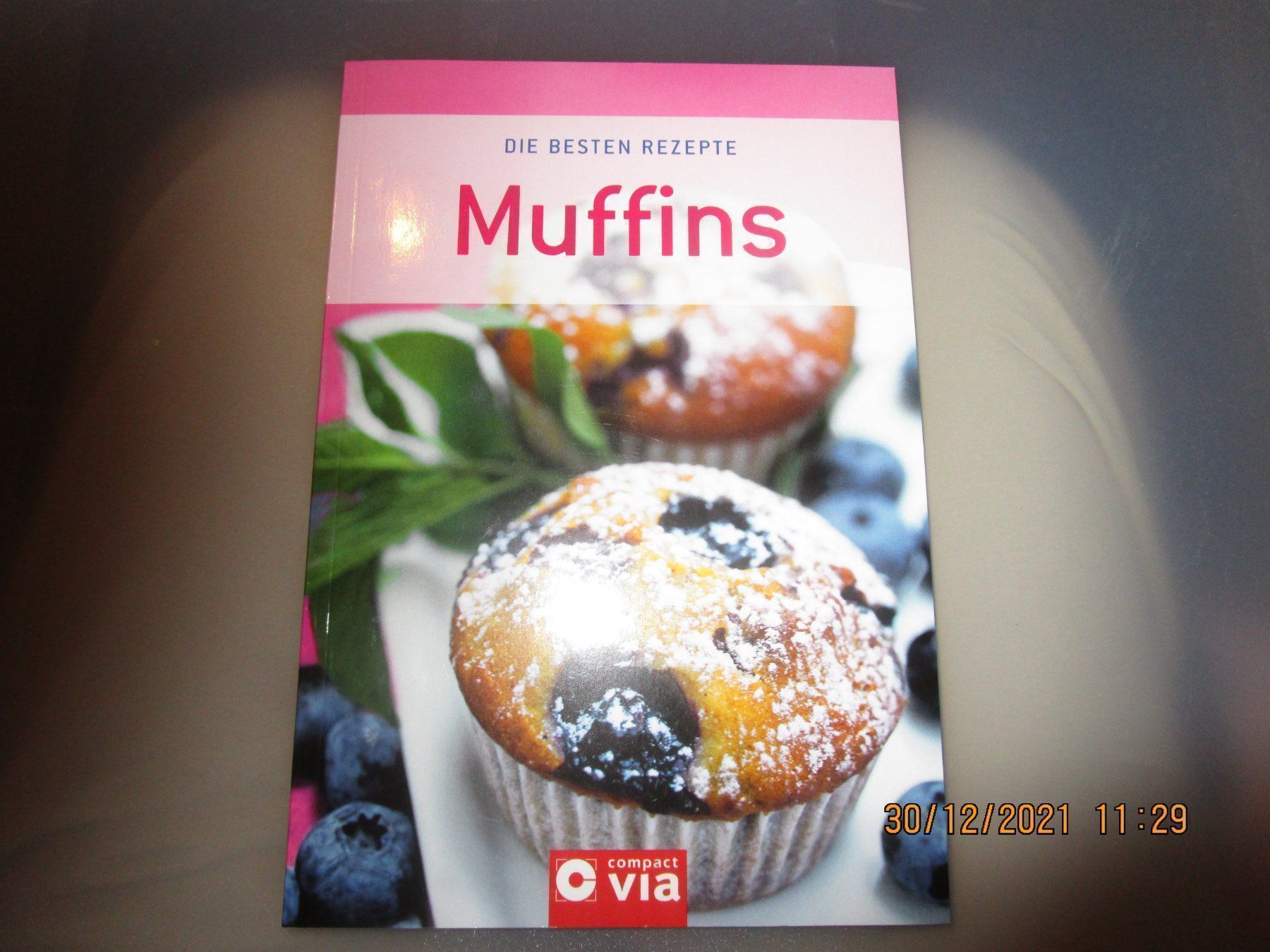 Libri: 2 Bücher über Muffins, Porto Fr. 2 – Nuovo (secondo la descrizione) da Ostermundigen venduto da Dinge1 1