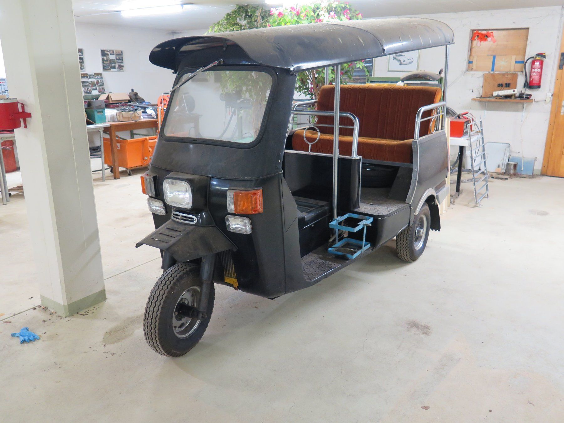 Veicoli commerciali: Tuk Tuk Original Thailand – Difettoso da Meisterschwanden venduto da Curriculum 2