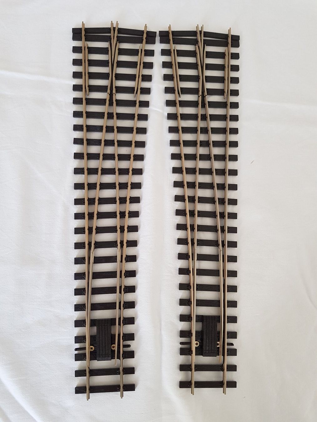 Trains électriques: 2 Peco Weichen SL-E 791/792 – Neuf avec emballage d'origine à Luzern par inca55 1