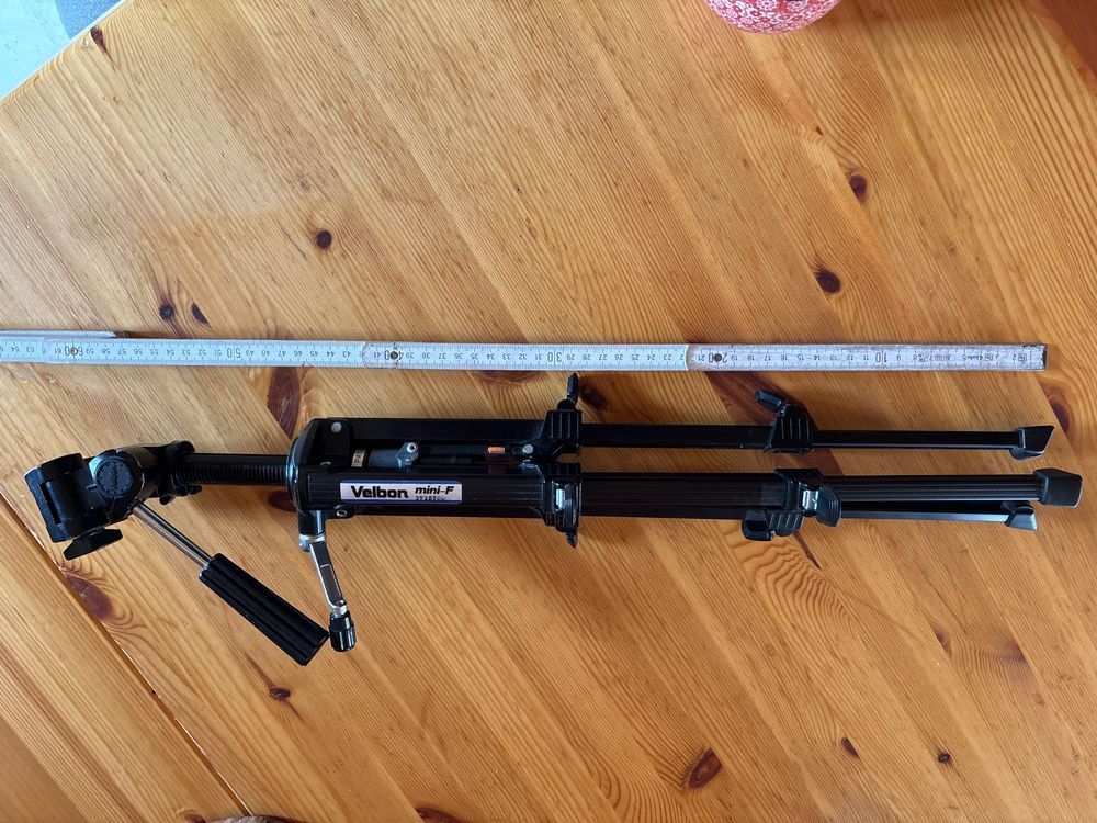 Velbon Treppiedi & Teste: Velbon mini-F Tripod, sturdy and compact – Usato da Davos Platz venduto da jbarcik 4