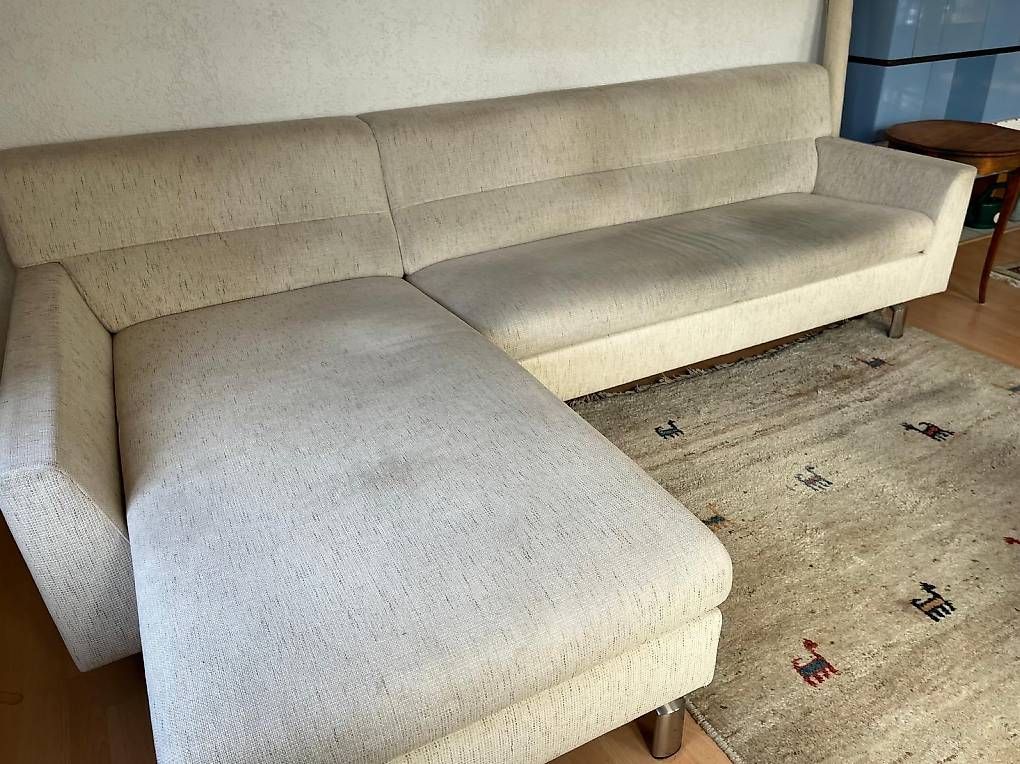 Divani: Ecksofa gratis zum abholen – Usato da Basel venduto da isa_vtp9 1