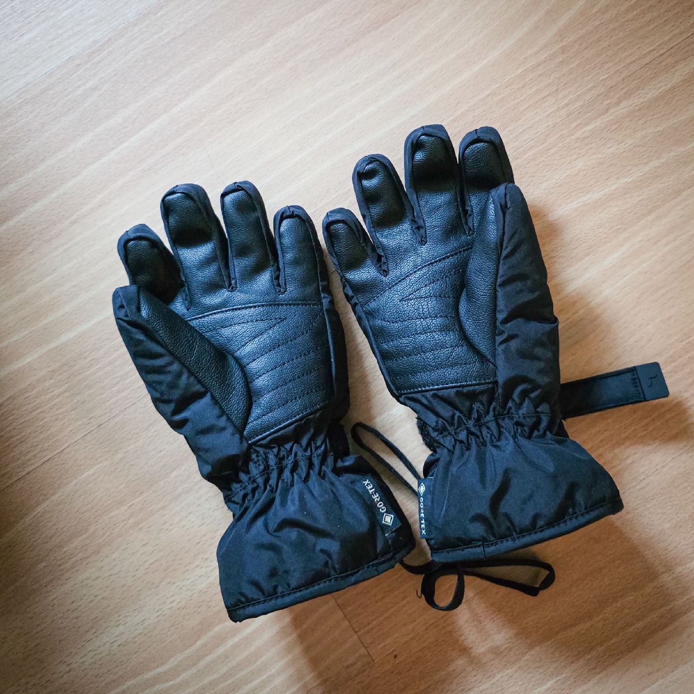 Guanti & manicotti: Reusch Women 5.5 Goretex – Nuovo (secondo la descrizione) da Baden venduto da happybrain01 1