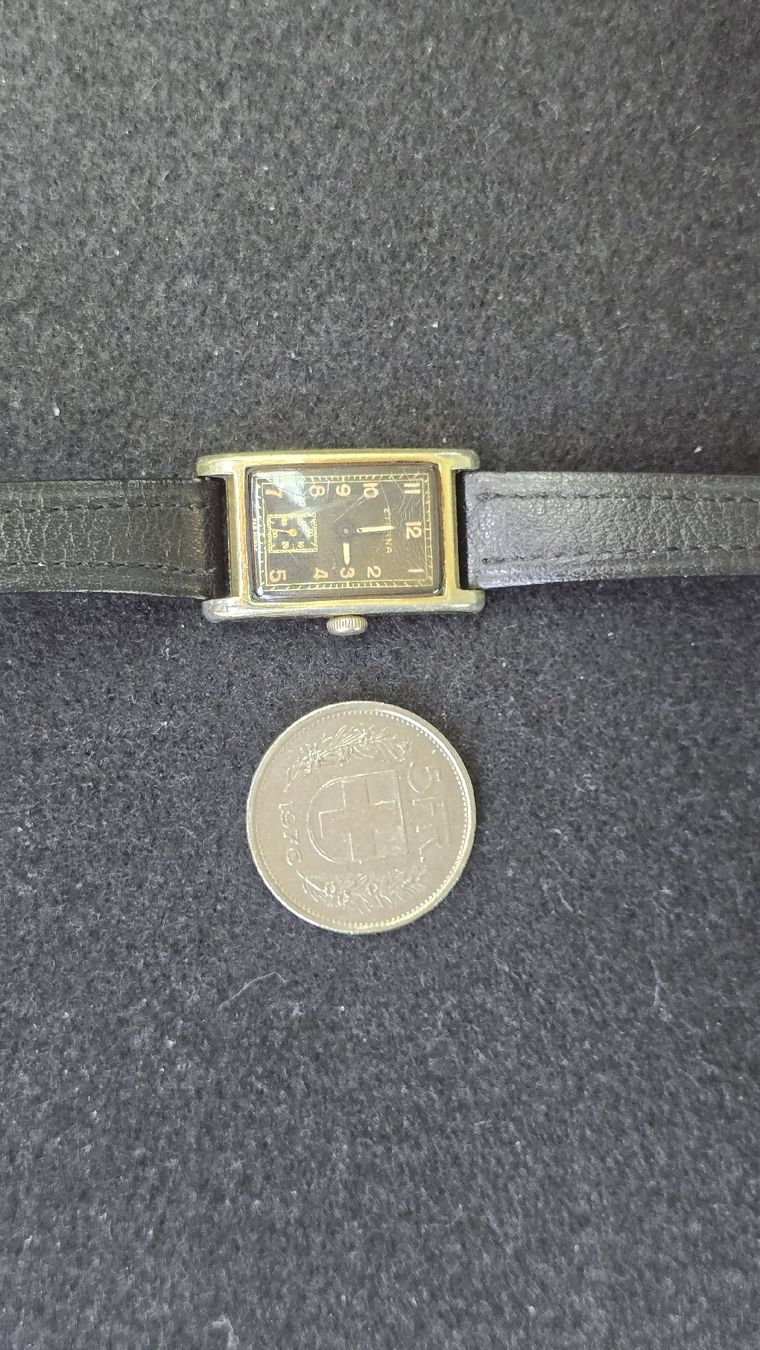 Eterna Orologi: Eterna Tank mecanic - année 40" - 22×31mm – Usato da Cressier NE venduto da Oldwatch94 6