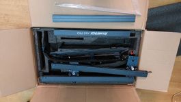Atomstack X40 Pro Frame mit Schrittmotoren, Panzerketten usw