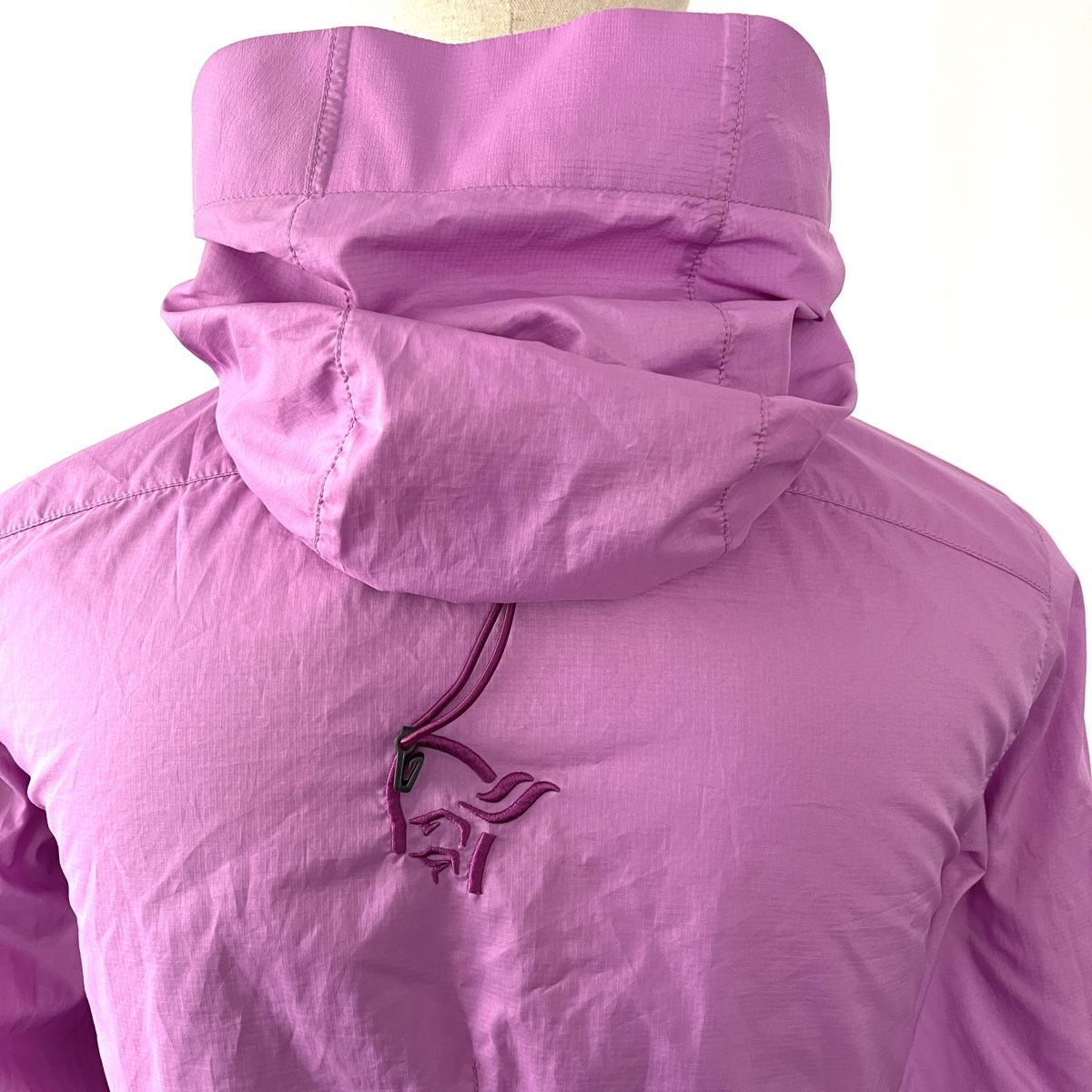 Norrøna Giacche: NORRONA Aero 60 Jacket – Nuovo (secondo la descrizione) da Freienbach venduto da Avviivva_Shop 6