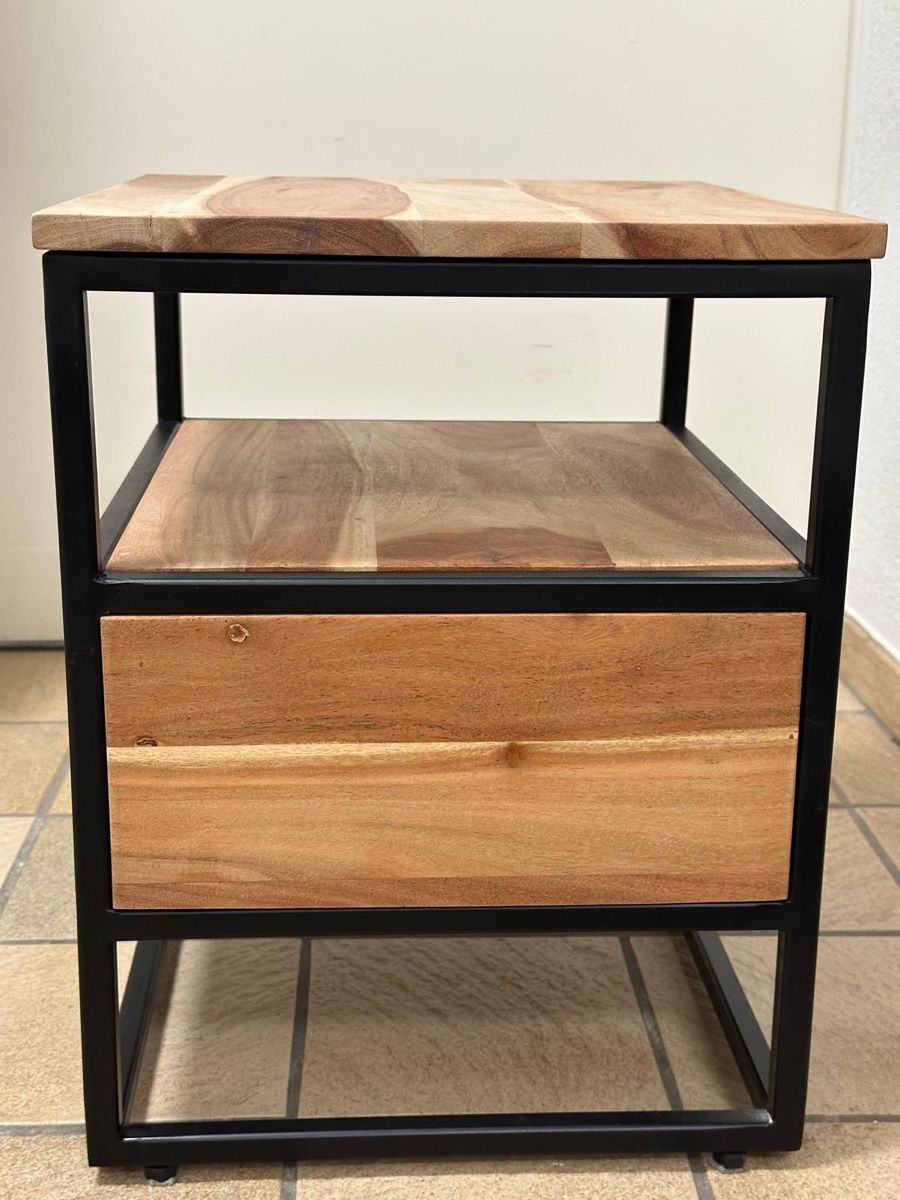 Pfister Comodini: Holz Nachttisch mit Schublade – Usato da Uitikon Waldegg venduto da Pamina0 5