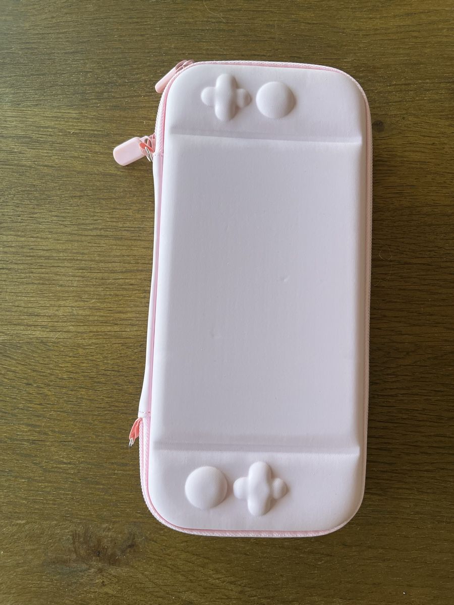 Taschen: Nitendo Switch Aufbewahrungshülle – Neu (gemäss Beschreibung) aus Flumenthal von fa_gro