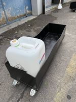 Mobiler Gefahrstoffwagen aus PP-Kunststoff 110 cm