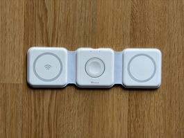 Faltbare 3-in-1 Wireless-Charging-Station – MagSafe