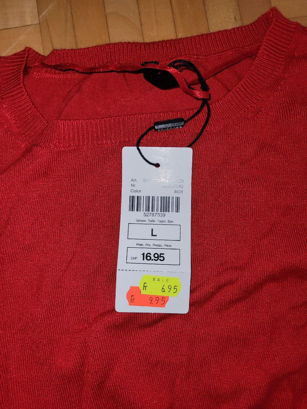 Pullover & Sweatshirts: 53. Pull rouge NEUF, taille L – Neu (gemäss Beschreibung) aus Villars-sur-Glâne von m66_dch5 3