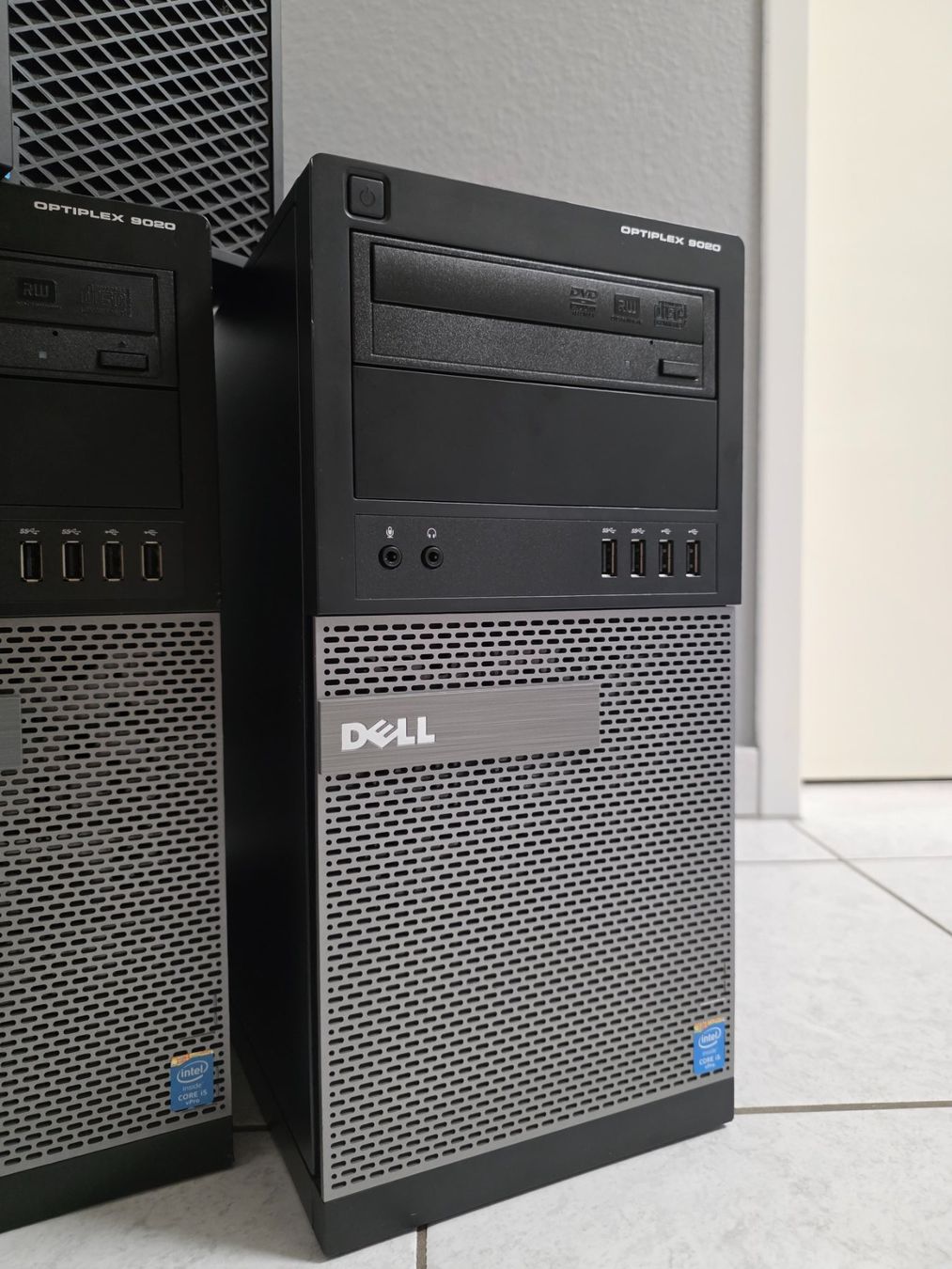 Dell PC: Zum Verkauf stehen 4 Dell Tower-PCs – Usato da Lausen venduto da -Vendetta- 1