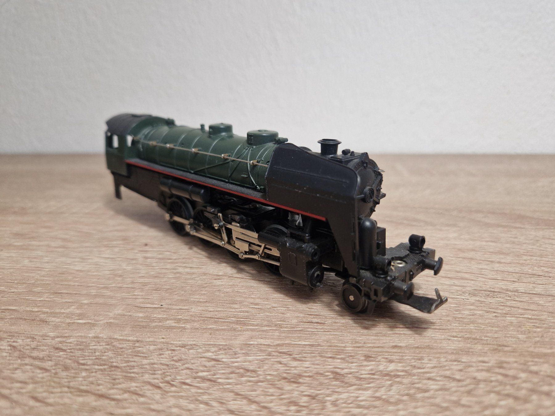 Lima Modellini di ferrovie: Lima Dampflok 1097 SNCF H0 – Difettoso da St-Aubin-Sauges venduto da Lo_Go 2