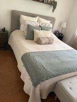 Boxspringbett mit Kopfteil, grau, 160x200cm