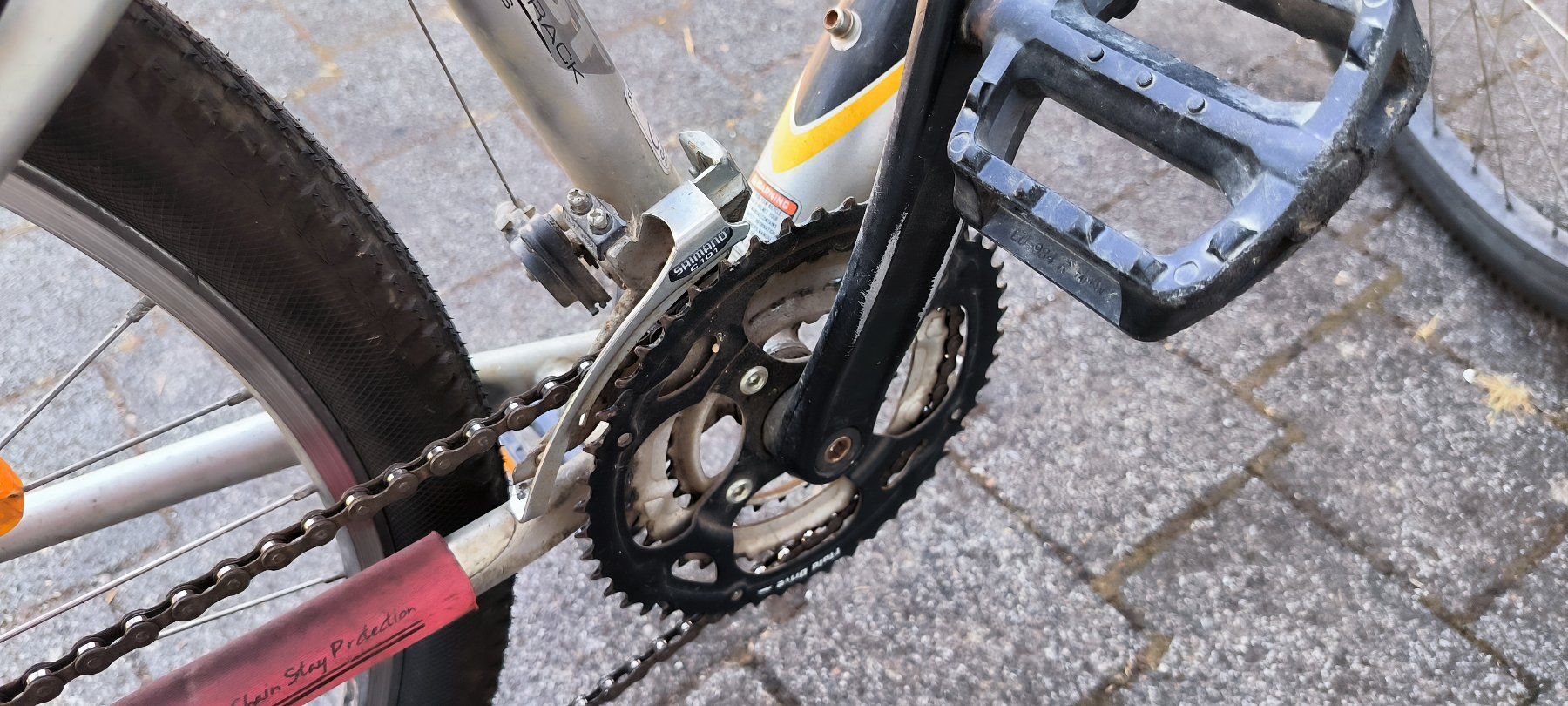 Velos: Einsteiger-Mountainbike   13" Stahlrahmen – Gebraucht aus Hellikon von Olbee 5