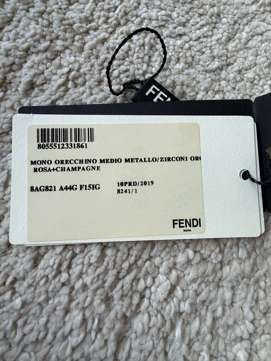 Fendi Ohrringe & -stecker: Fendi Earcuff – Neu und originalverpackt aus Basel von van_hy8f 2