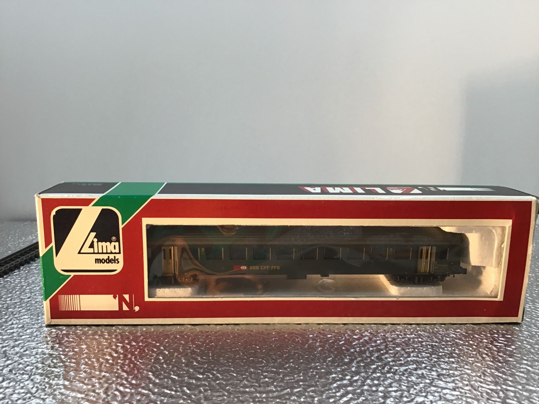 Lima Modellini di ferrovie: LIMA SBB CFF FFS 320328 SPUR N – Usato da Männedorf venduto da Modellbau-wyss 4