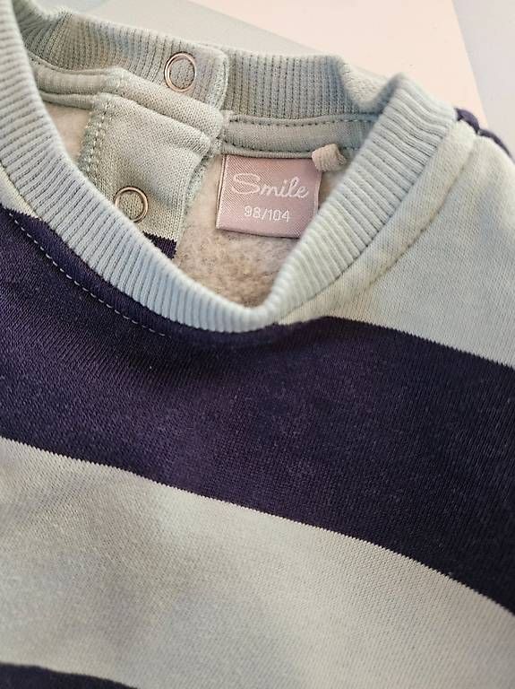 Maglioni & Felpe: NEU Pullover Gr. 98/104 – Usato da Worb venduto da jun_fj8w 4