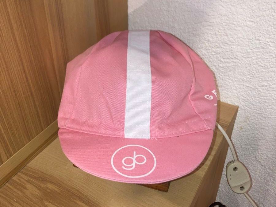 Copricapi, berretti & cappellini: Gelateria di Berna Cap pink – Nuovo (secondo la descrizione) da Bern venduto da anj42 2