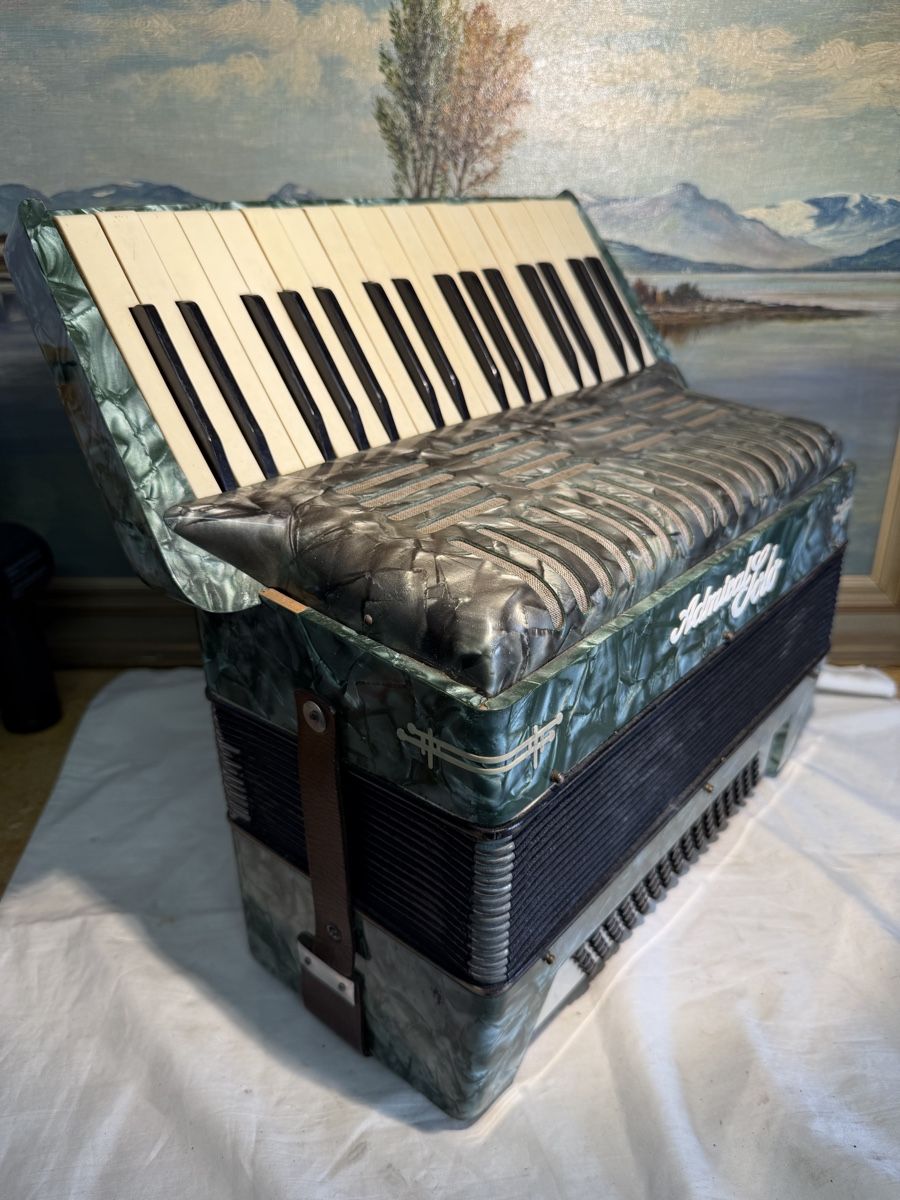 Strumenti musicali: Akkordeon Admiral Solo 80 Bässe  – Difettoso da dietikon venduto da fernando011 1