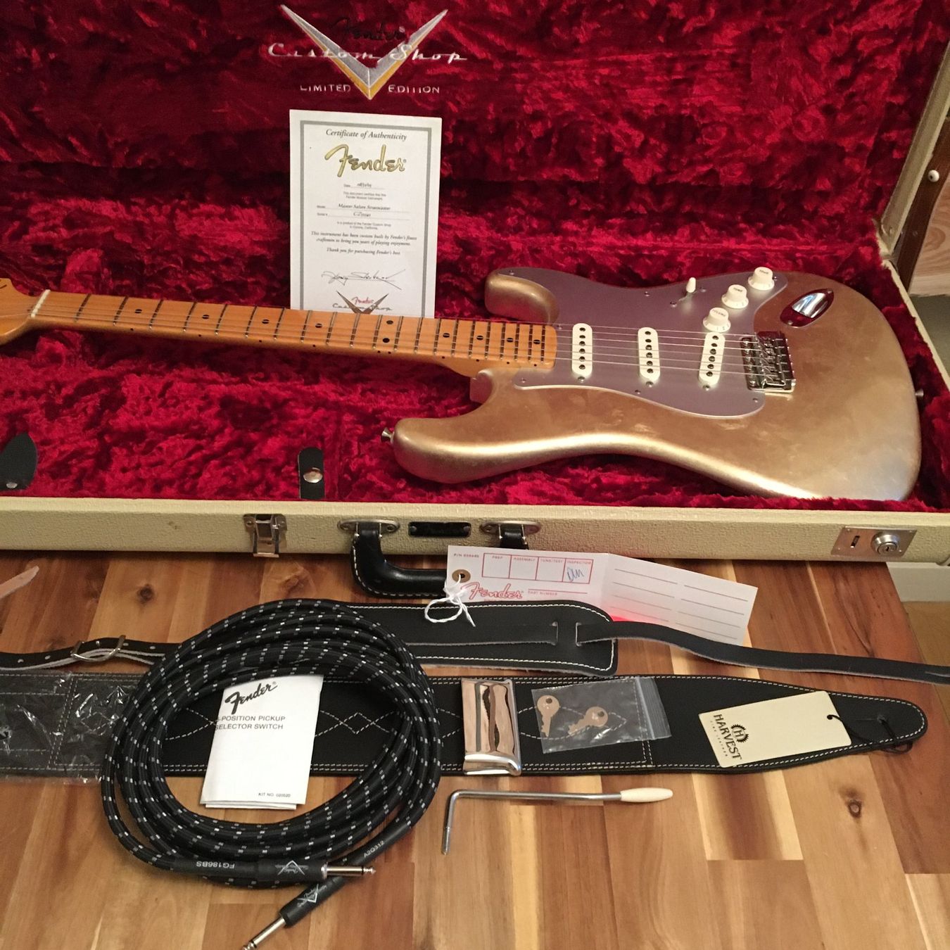 Fender Strumenti musicali: Fender, rareté : Masterbuilt Yuriy Shishkov Stratocaster – Usato da Genève venduto da terrado 9