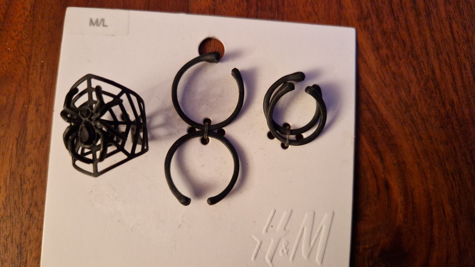 Ringe: Schwarze Halloween-Finger-/Zehenringe – Gebraucht aus Oberengstringen von Sheera7 1