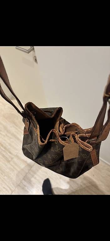 Taschen für Damen: Louis Vuitton Petit Noè – Gebraucht aus Lugano von gre_9lsz 4