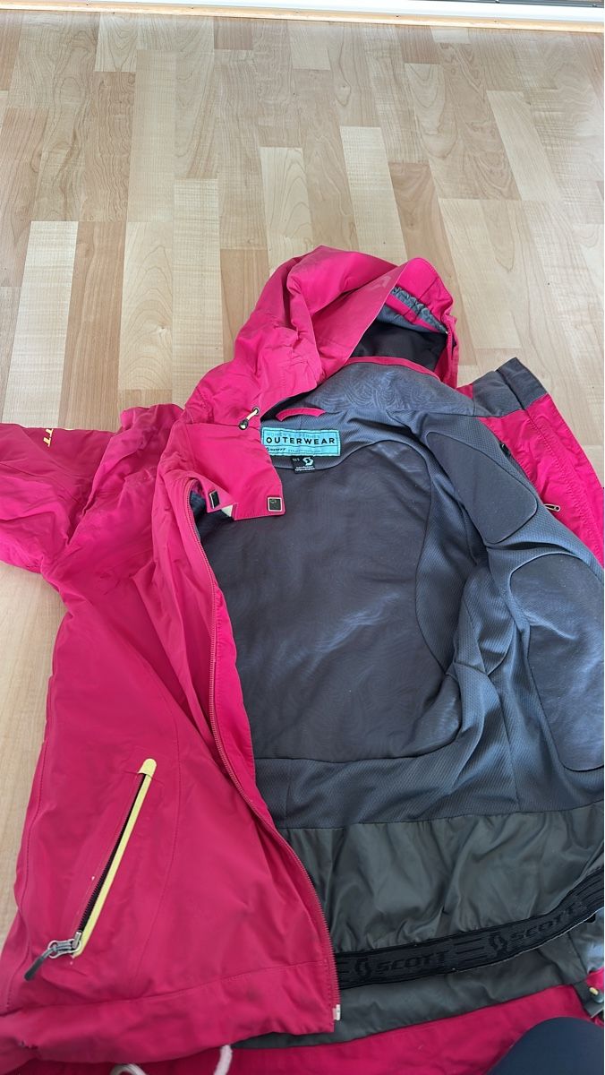 Scott Giacche: Pinke Scott Damen Winterjacke, Gr S – Usato da Rüschlikon venduto da Retobernina