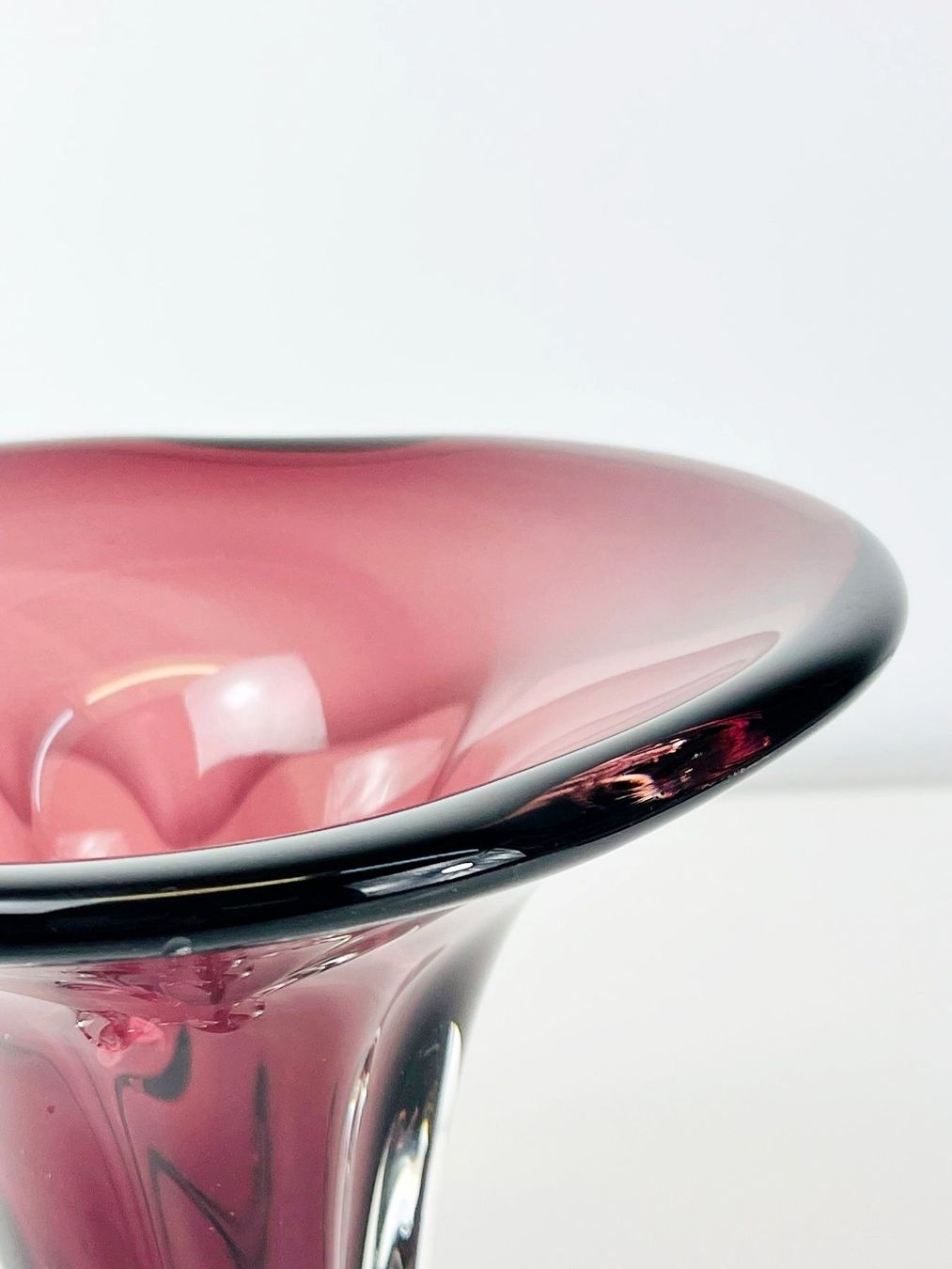 Vasen & Gefässe: Vintage Sommerso Glas Vase - Murano oder Böhmen, ca. 1960er – Gebraucht aus Zürich von Arche_Brockenhaus 4