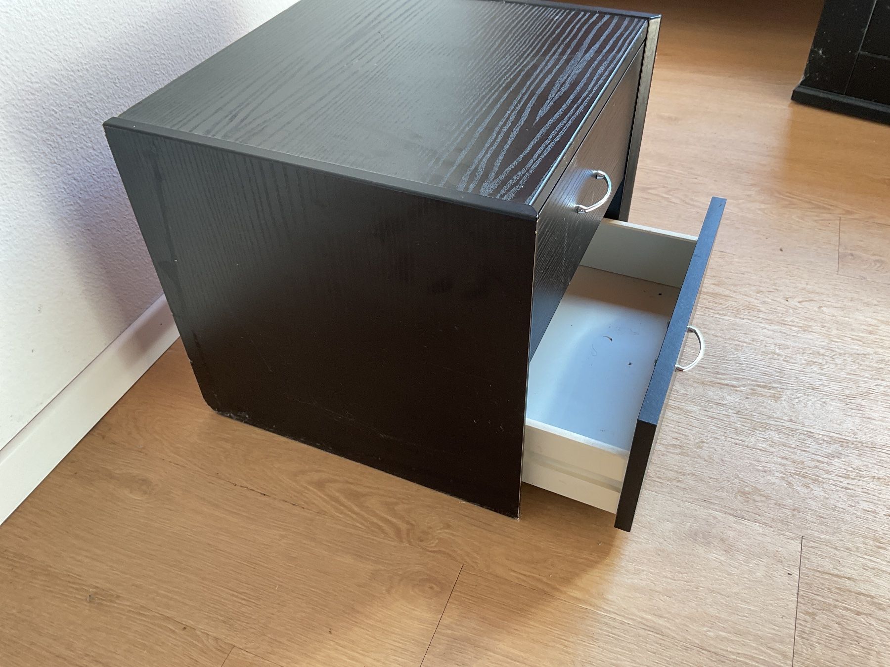 Ikea Nachttische: IKEA - Nachttisch schwarz – Gebraucht aus Uster von Hotelliquidation 1