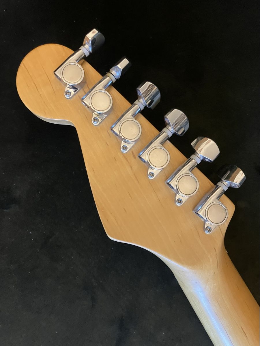 Strumenti musicali: Richwood RE-62 Stratocaster, 2006 – Usato da Zürich venduto da rob_val 3