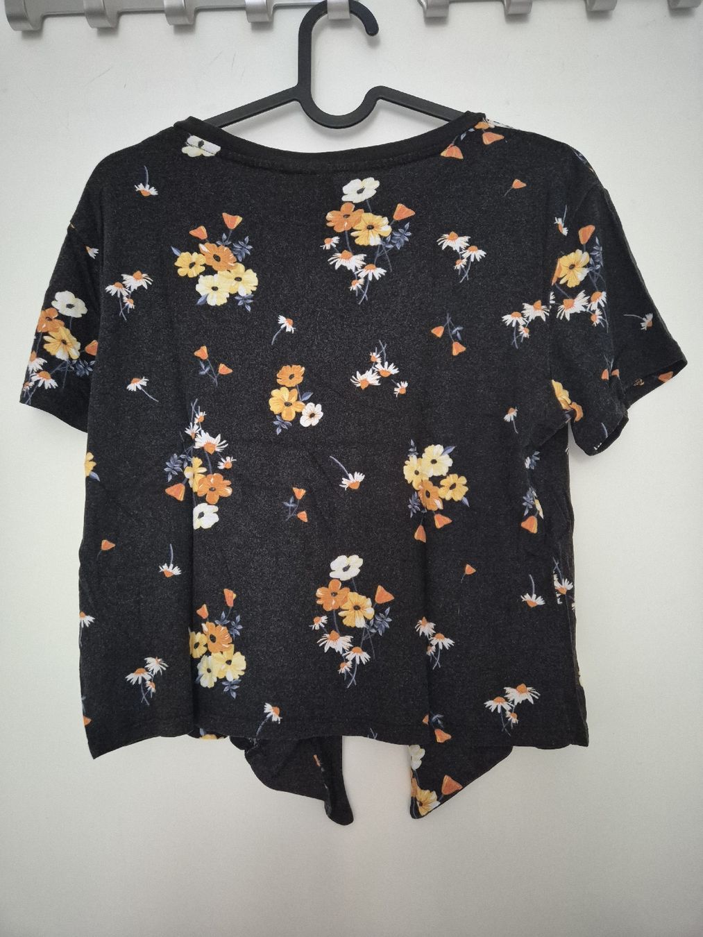 T-shirts: T-Shirt Blumenmuster – Neuf (Voir description) à Aesch BL par sar_j59l 4