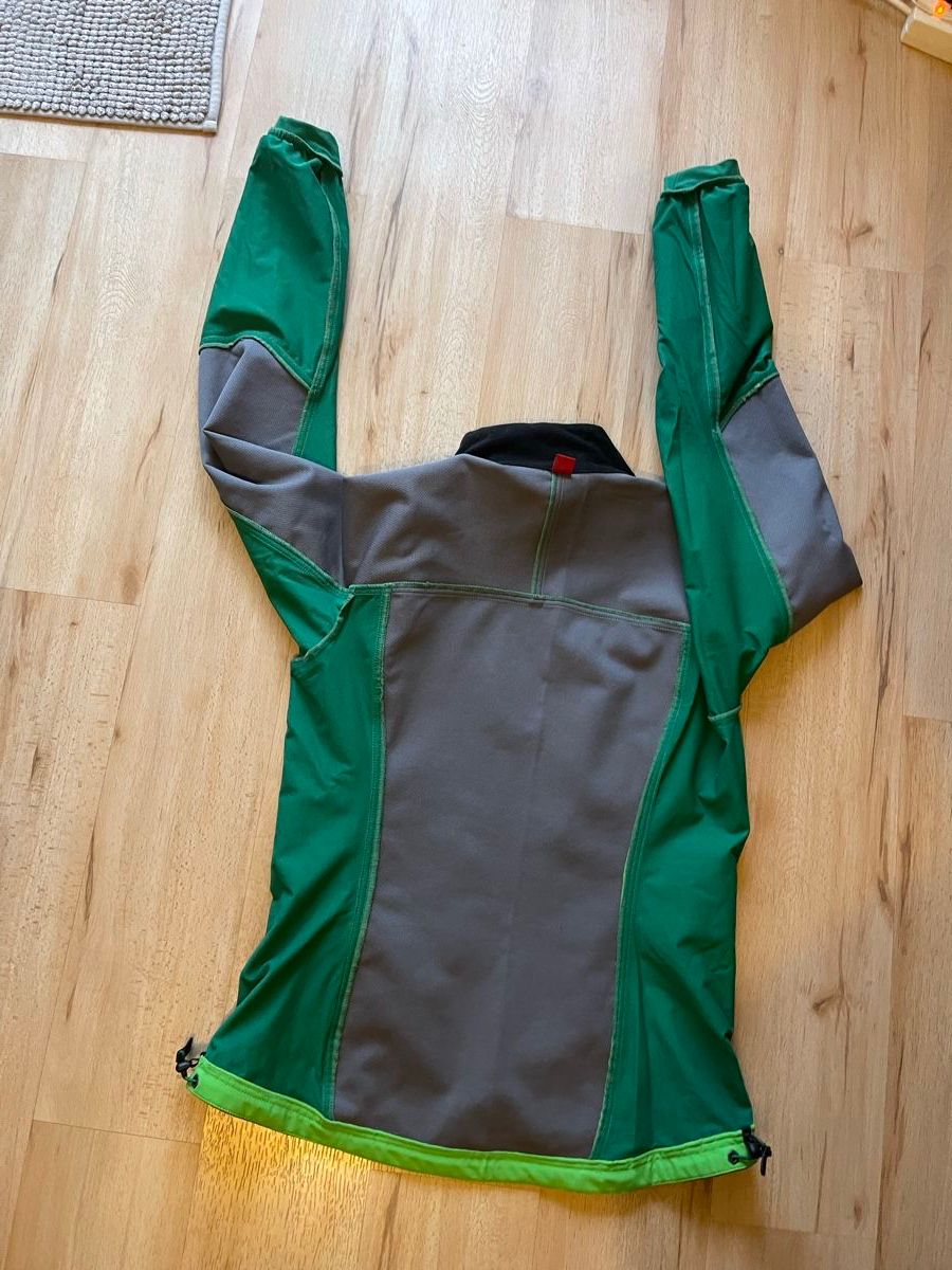Haglöfs Jacken: Veste softshell Haglöfs vert S dames comme neuf – Neu (gemäss Beschreibung) aus Kloten von Vermicelles 7